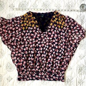 Ann Taylor Factory Floral Romantic Shirt Small